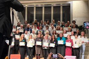 Gruppenbild der Empfangenden des Phineo-Siegels.